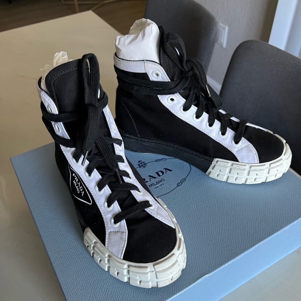 PRADA High Top Sneaker